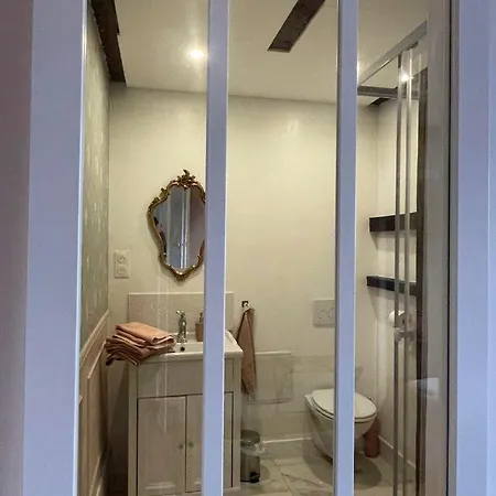 فندق مبيت وإفطار Le Manoir De